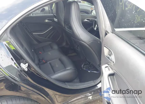 2014 Mercedes-Benz Cla 250 z USA, uszkodzony, nr VIN WDDSJ4EB7EN049624